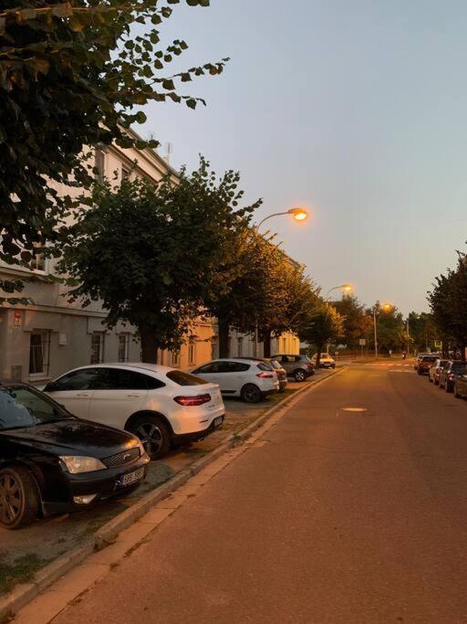 Bytecek V Prizemi . Зноймо Екстериор снимка